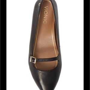 Vionic Black Flats with Strap